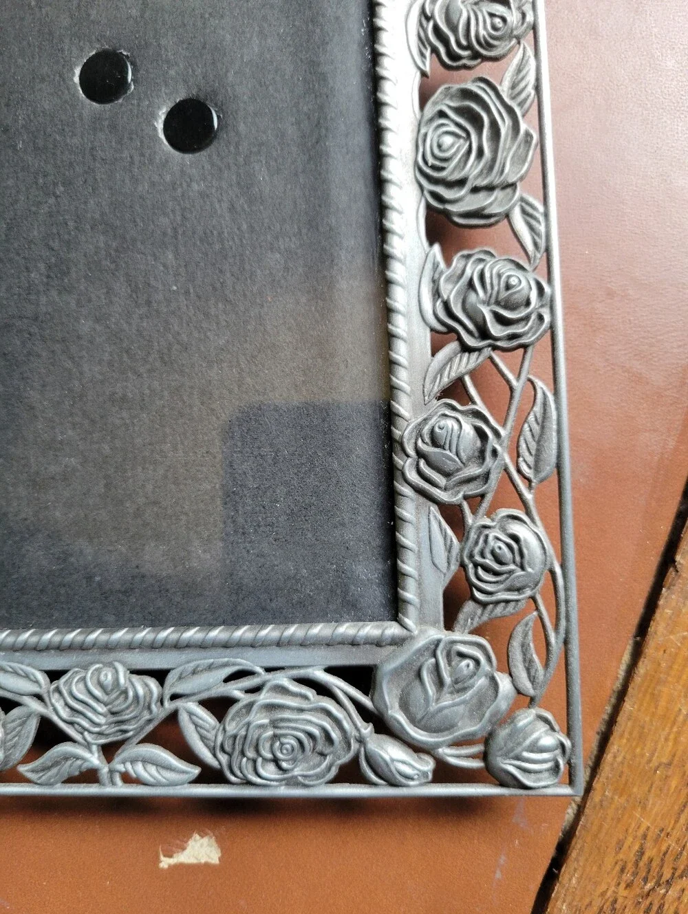 Pewter Roses Malden Picture Frame 4x6 Silver Tone Black Velvet Backing